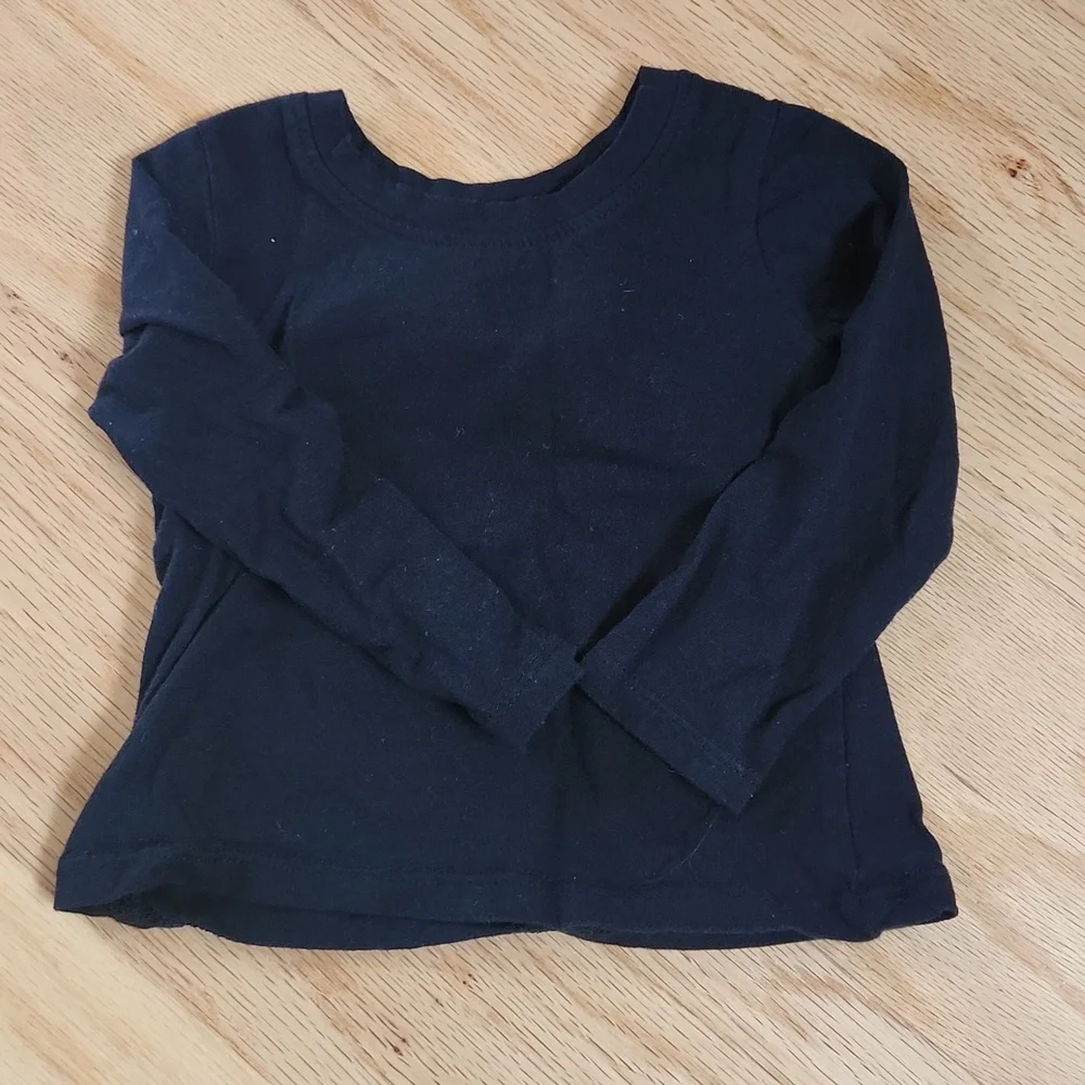 Children's Place Long Sleeves Tees set of 4 Size 12-18 months